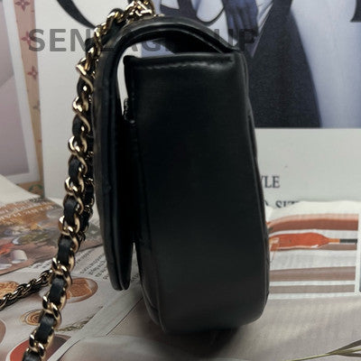 Chanel 25C Black Quilted Lambskin Gold Chain Shoulder Bag