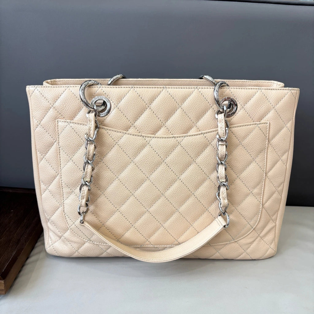 Authentic Chanel GST Calfskin Silver Hardware Chain Ivory Shoulder Bag Diamond