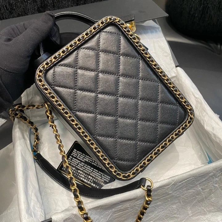 Chanel Vanity Lambskin Shoulder Bag Crossbody Excellent