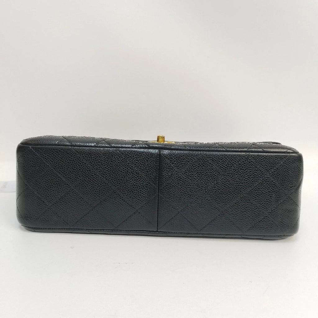SJ0001 KY02382 Chanel CF Classic Flap Jumbo Caviar Leather Gold Hardware