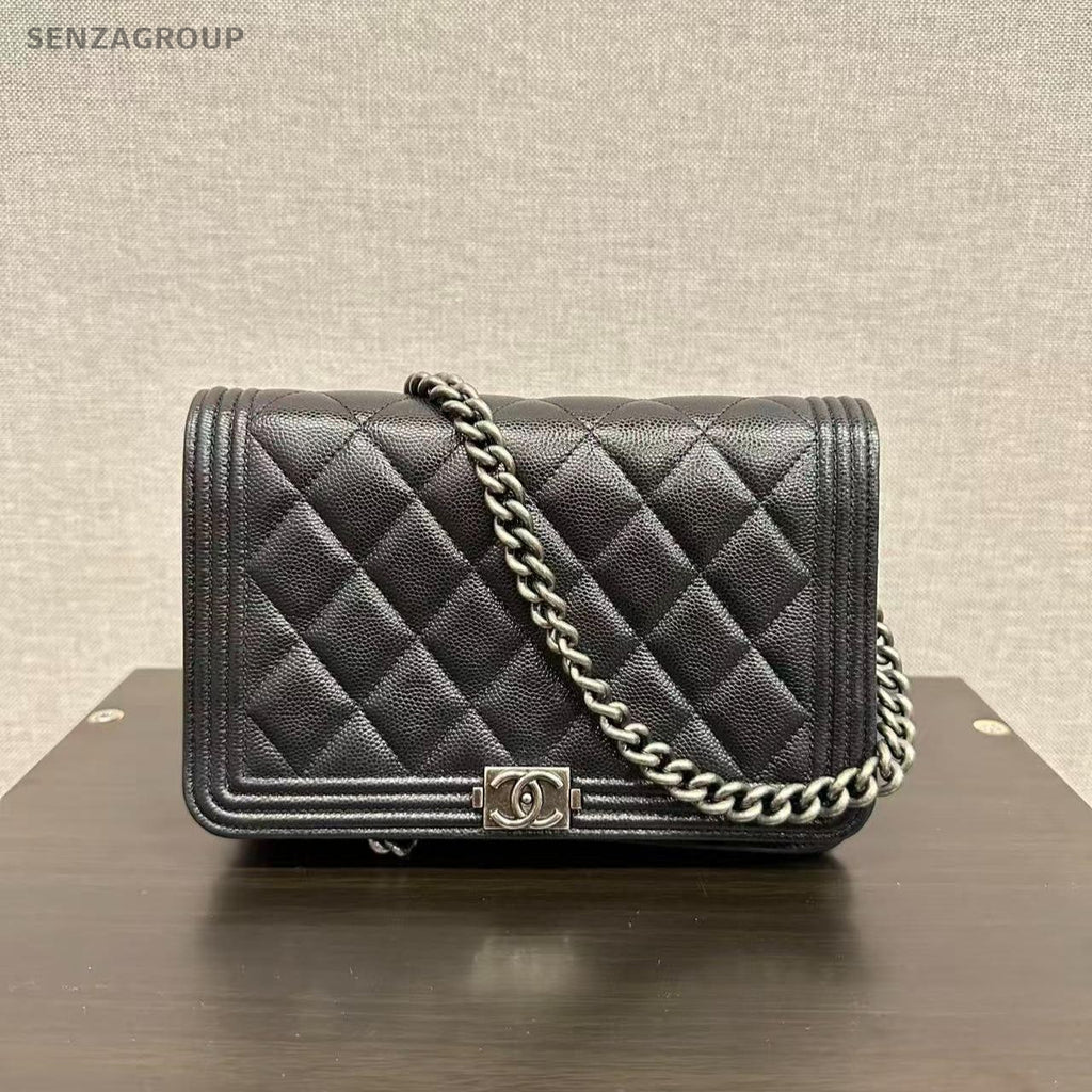 SJ0001 Chanel le boy woc wallet on chain silver cc