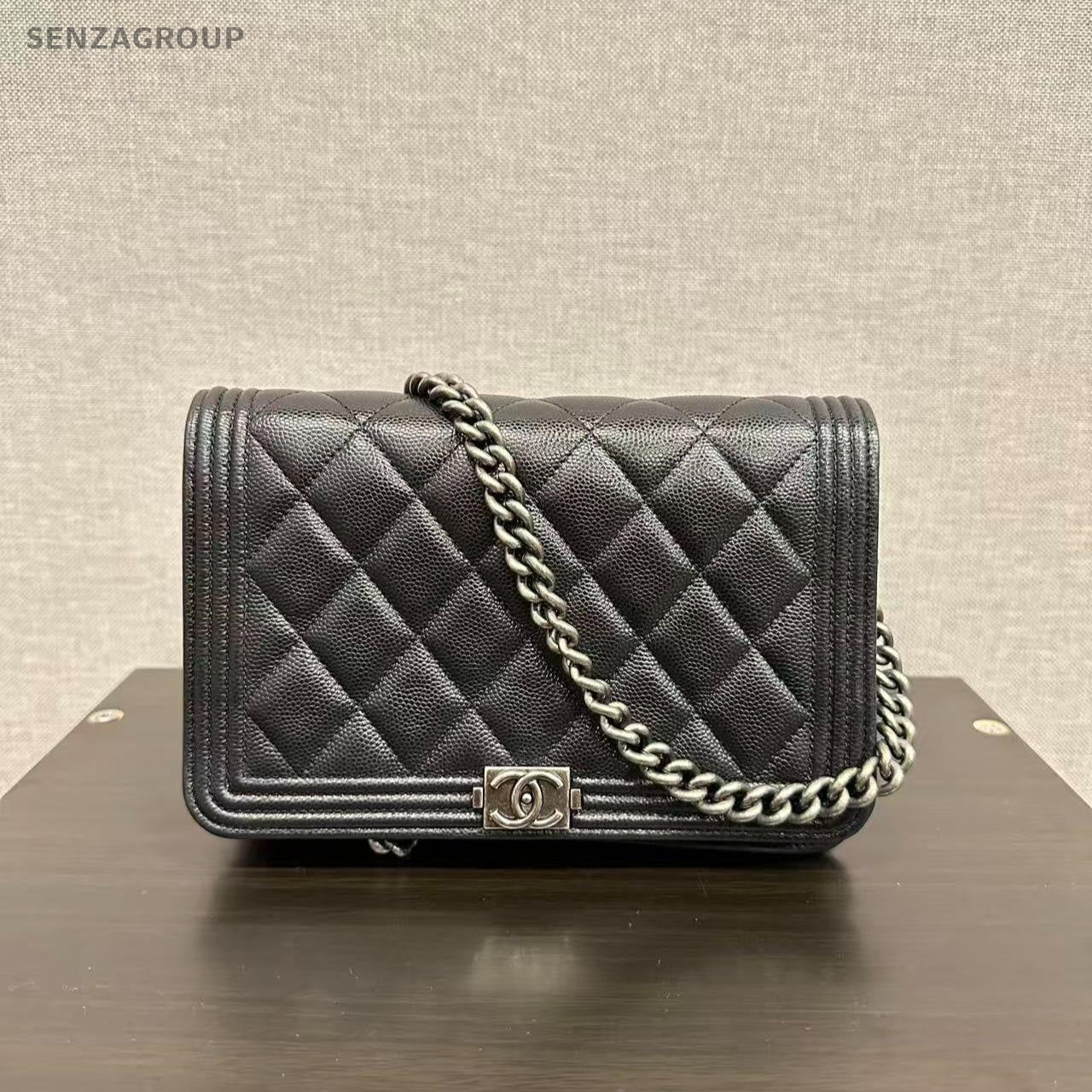 SJ0001 Chanel le boy woc wallet on chain silver cc
