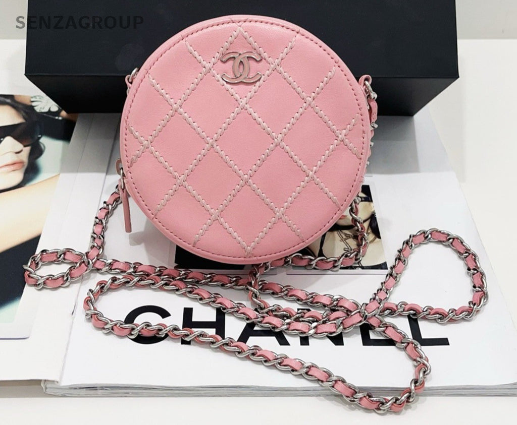 CHANEL Enamel clasp Lambskin Chain Shoulder bag Crossbody Pink Women