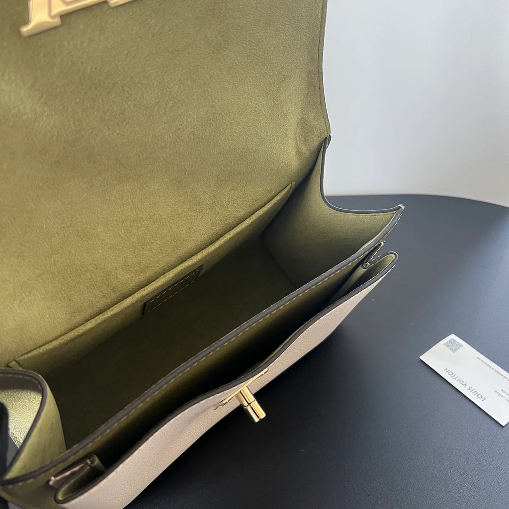 Louis Vuitton Lock Me Chain Shoulder Crossbody Bag Green Gold Hardware Women
