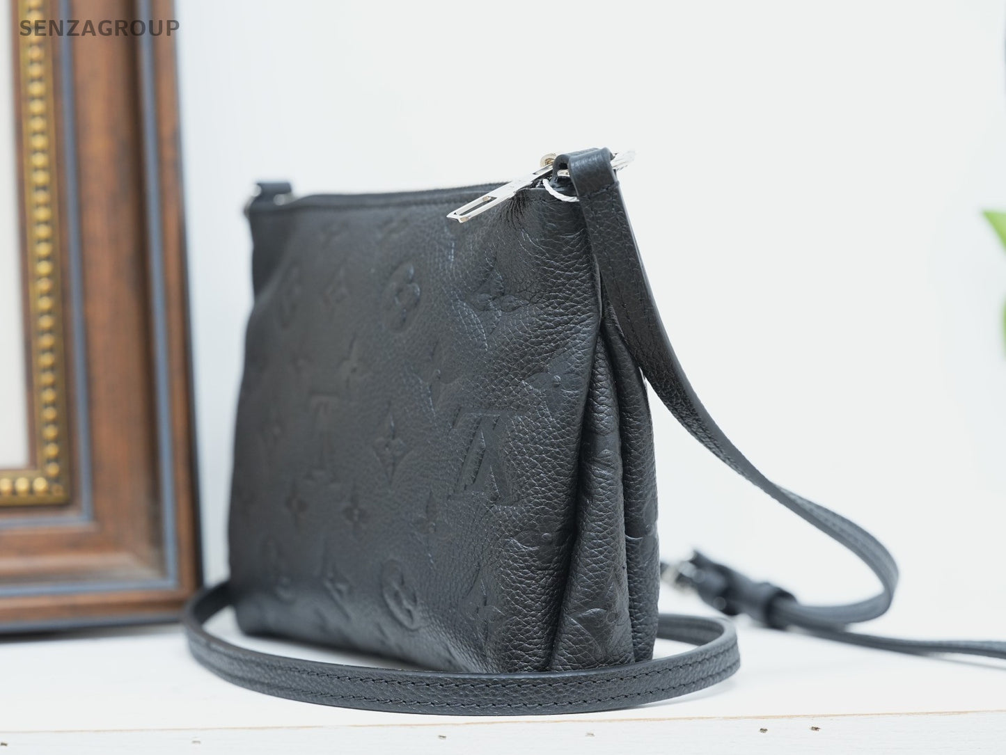 Louis Vuitton Monogram Pallas Clutch Black Empreinte Shoulder bag Crossbody