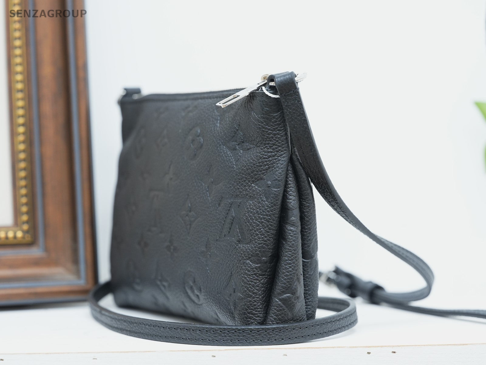 Louis Vuitton Monogram Pallas Clutch Black Empreinte Shoulder bag Crossbody