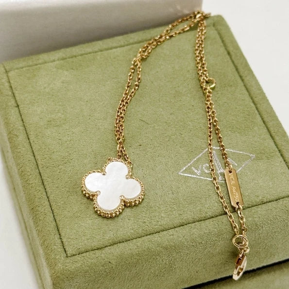 Van Cleef &amp; Arpels VCA Vintage Alhambra Medium Necklace Mother Of Pearl 18k YG