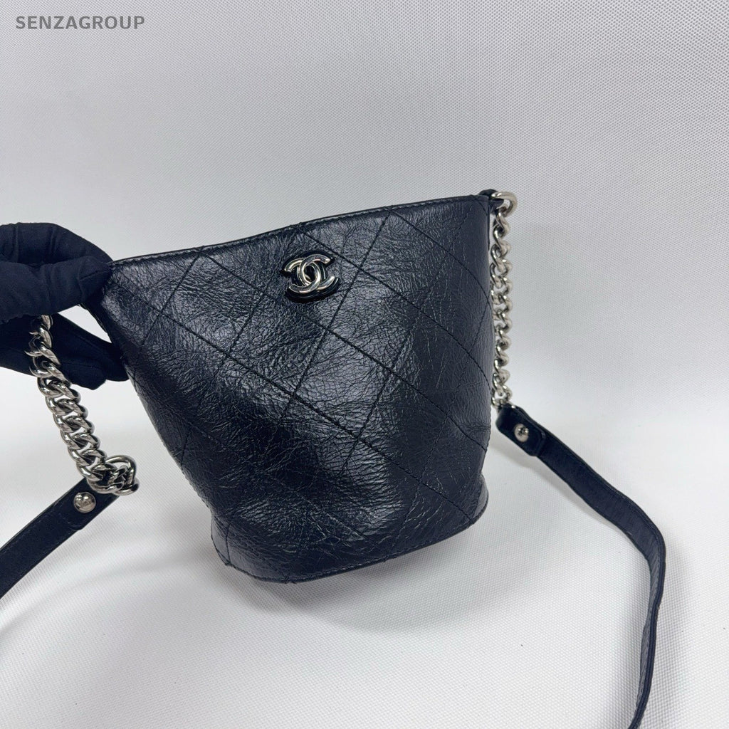 CHANEL Bucket Oil wax leather Chain Shoulder bag Crossbody Black Silver Women
