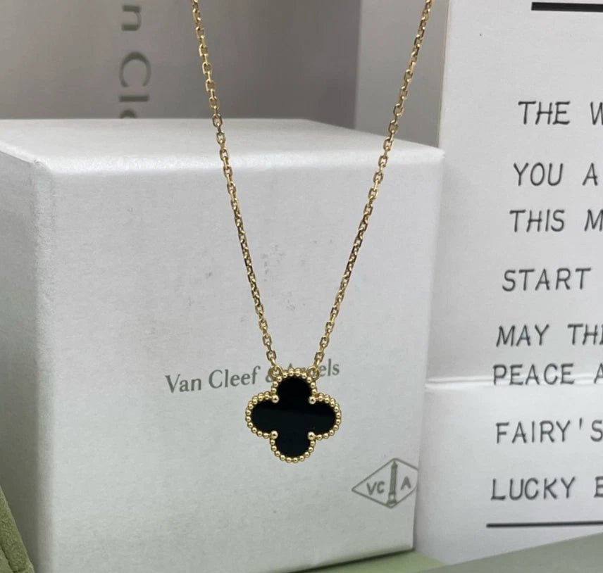 Van Cleef &amp; Arpels VCA Vintage Alhambra Necklace 18K Yellow Gold Onyx Pendant