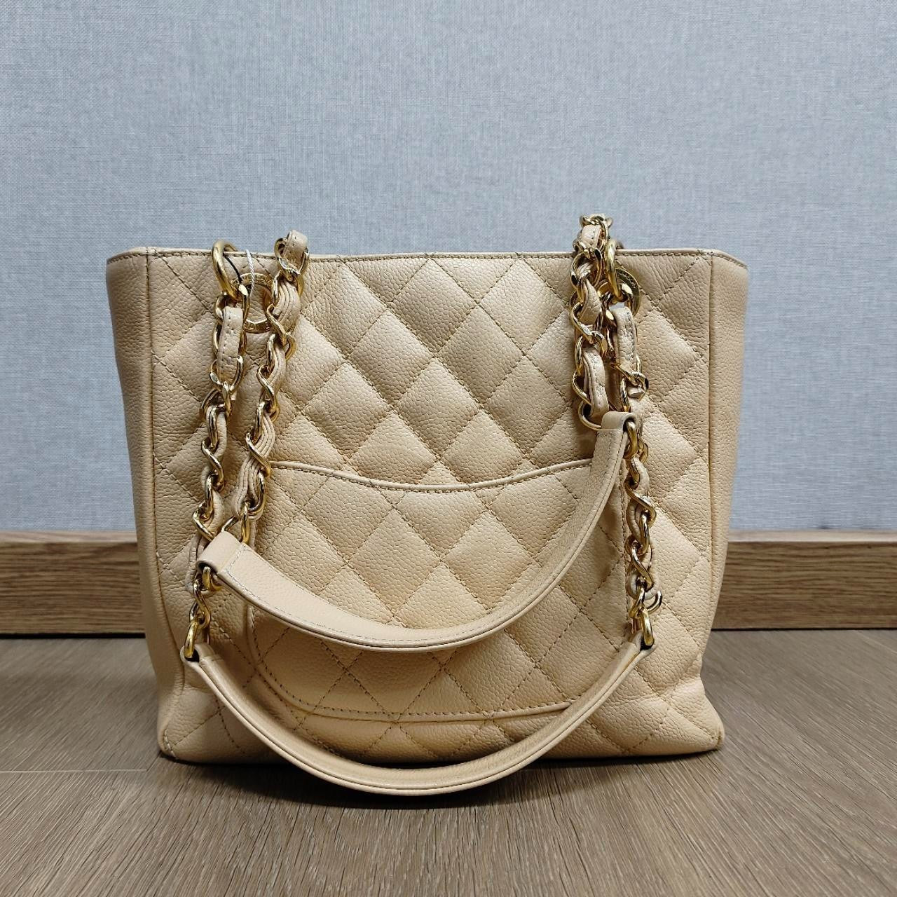 SJ0001 GST Small Flap Bag Beige