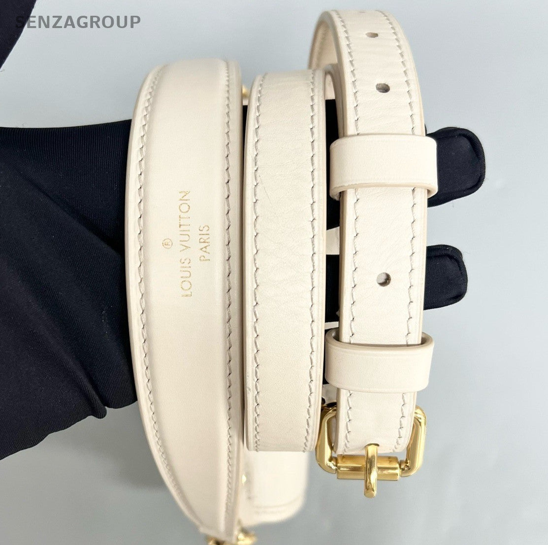 Louis Vuitton Saumur BB Epi Leather Shoulder Bag Crossbody White Gold Women