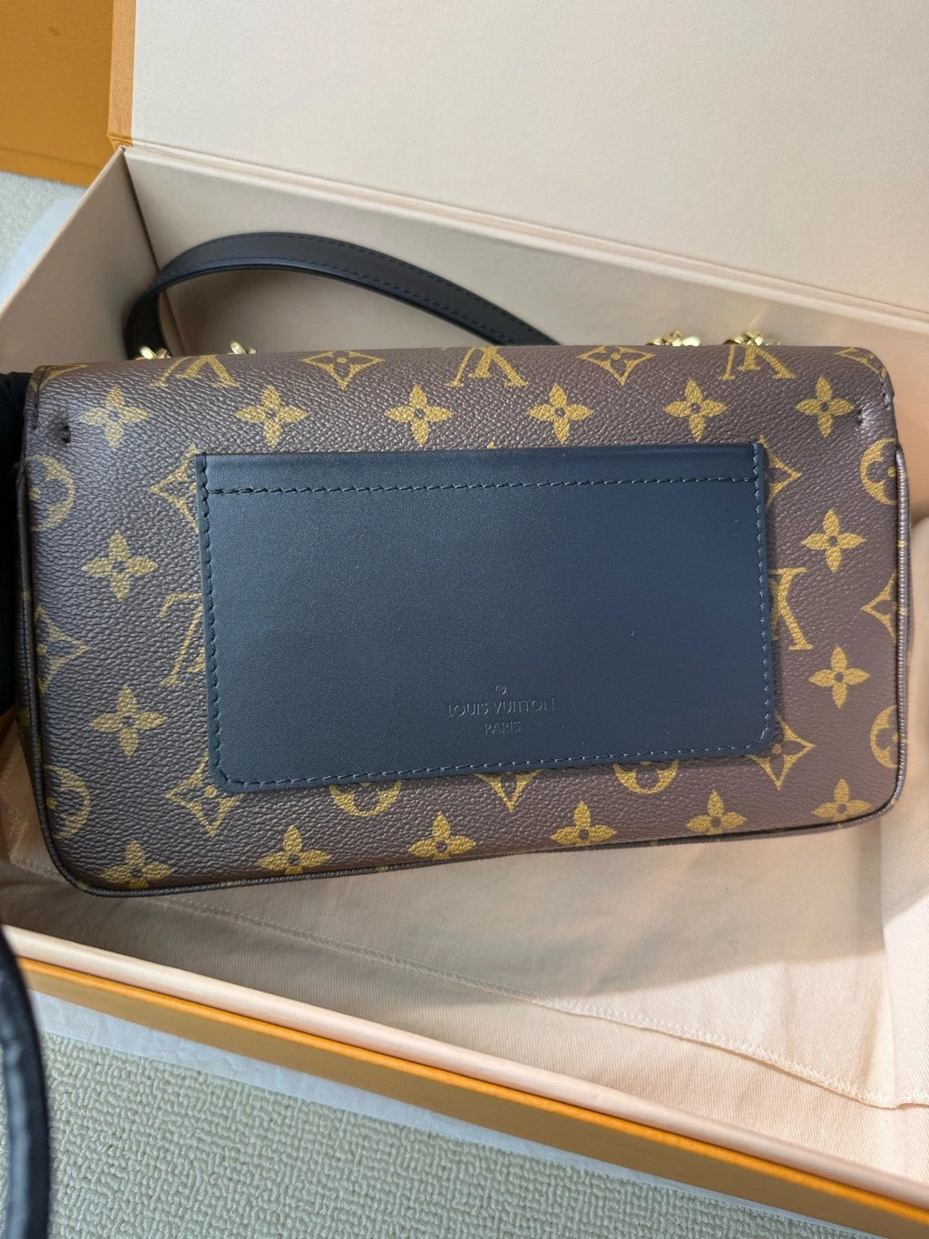 Louis Vuitton Black Leather Marceau Crossbody Bag For Women