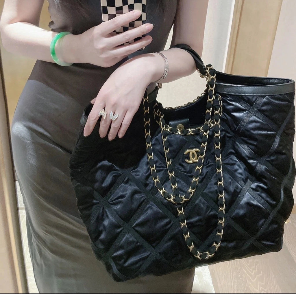 Excellent Chanel Maxi Tote Nylon Black Handbag Chain Shoulder Bag Chip Version