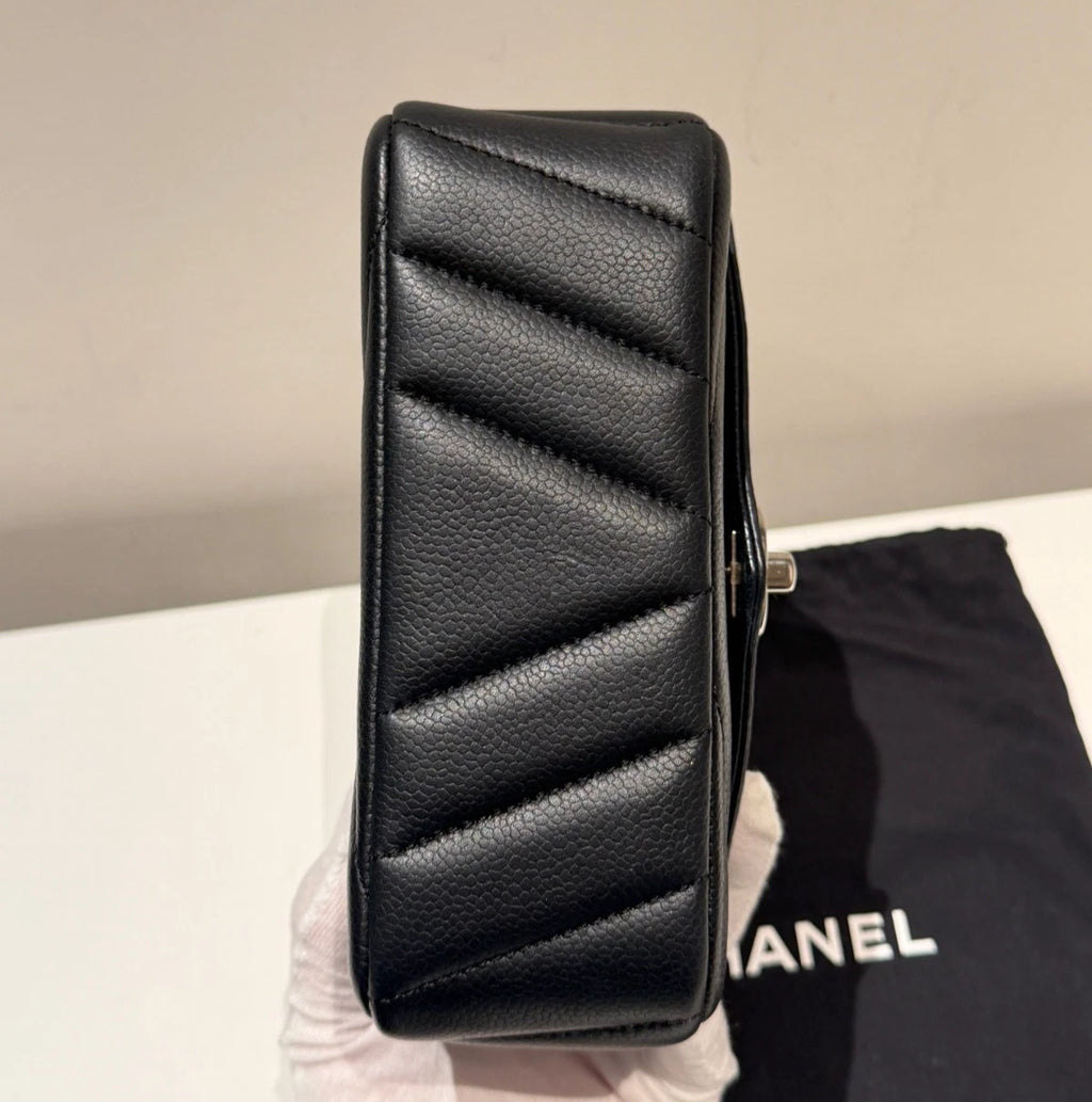 Chanel Classic Flap Big Mini Chain Shoulder Bag Crossbody Calfskin Women