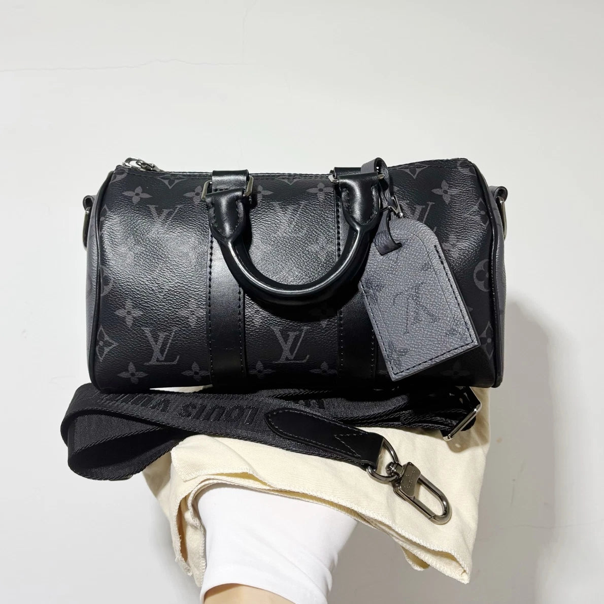 Louis Vuitton Keepall25 Monogram Top Handle Bag Crossbody Black Unisex Adults