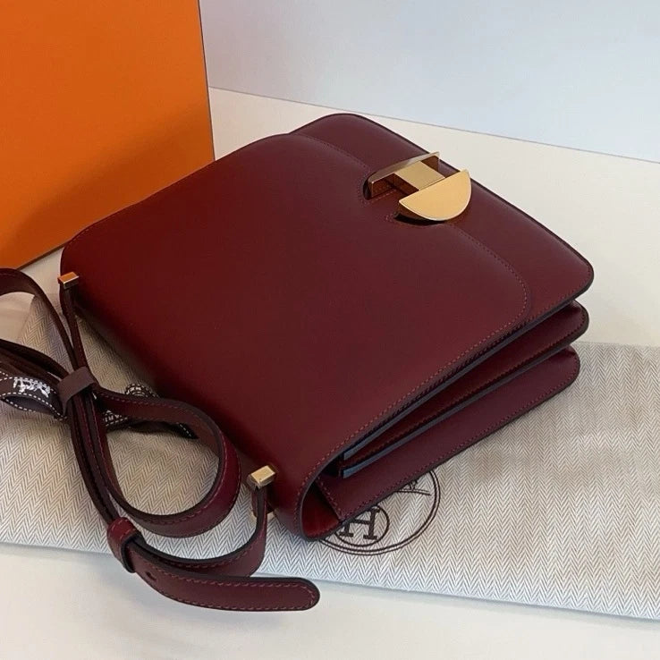 Excellent Condition Hermes 2002-20Bag PM Red Shoulder Bag Gold Hardware