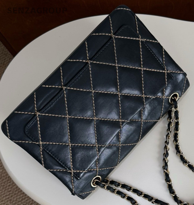 Chanel Classic Flap Quilted Pattern Shoulder Crossbody Bag Black Women