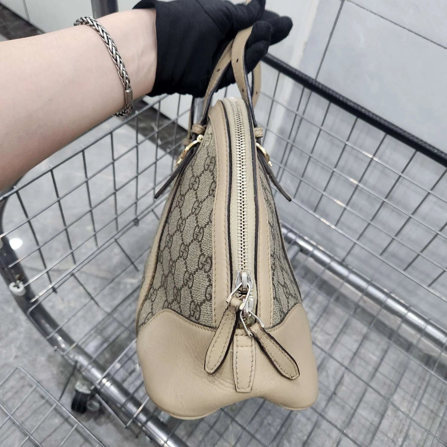 Gucci GG Canvas Shell Handbag For Women