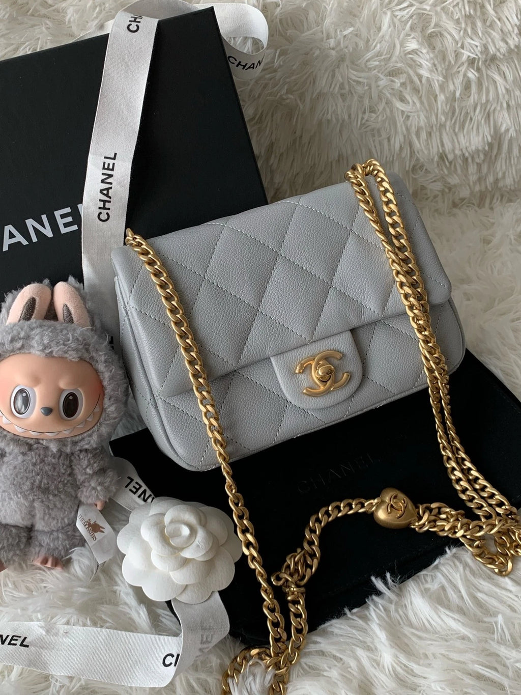 CHANEL Heart 20cm Gray Leather Crossbody Bag For Women