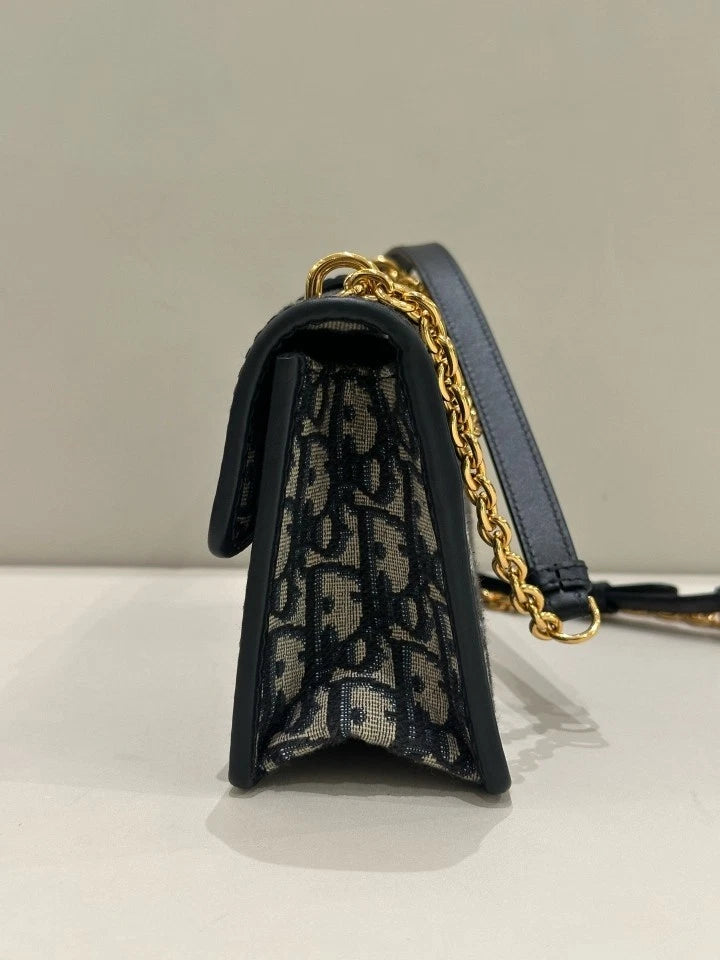 Authentic Dior Montaigne Small Chain Shoulder Bag For Women