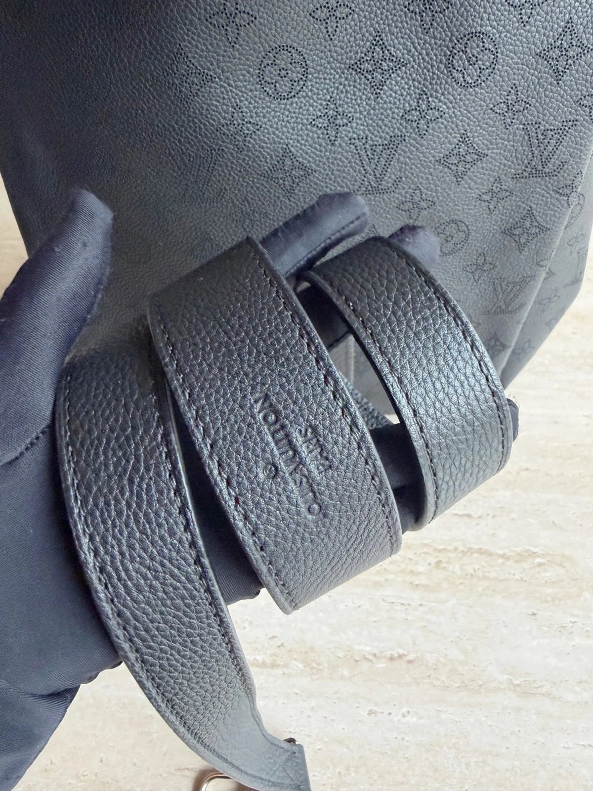 Louis Vuitton Mahina Monogram Black Handbag Shoulder Bag Silver Hardware