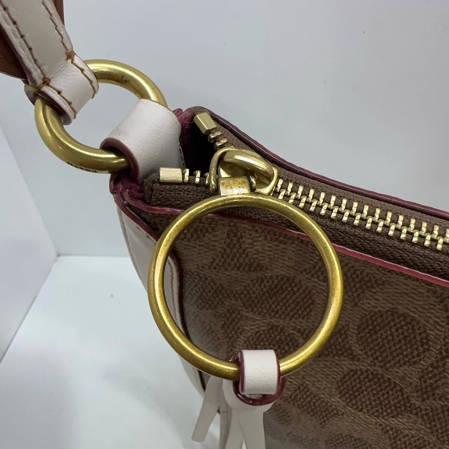 COACH Signature Canvas Sutton 28 Handbag Shoulder Crossbody Women