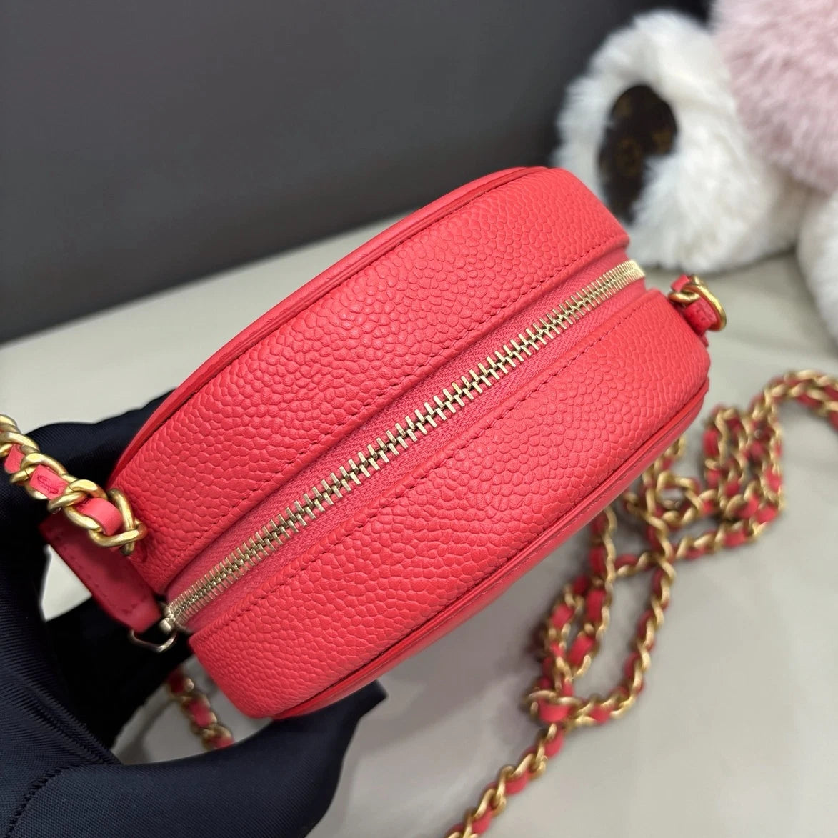 Chanel Diamond Round Bag Chain Crossbody Red Gold Women Classic
