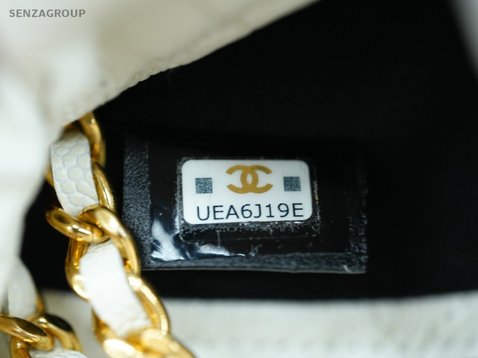 CHANEL Caviar CC Bucket mini Chain Shoulder bag Women White Gold Drawstring
