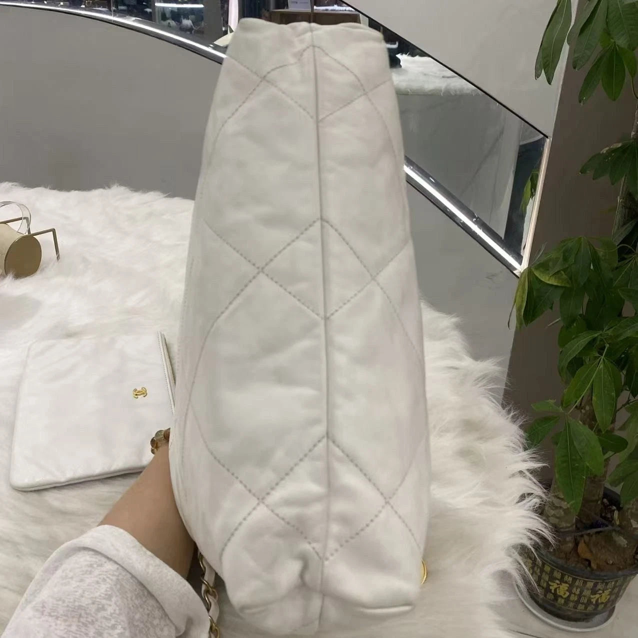 Chanel 22 Bag Small Calfskin Chain Shoulder Crossbody Bag White Gold