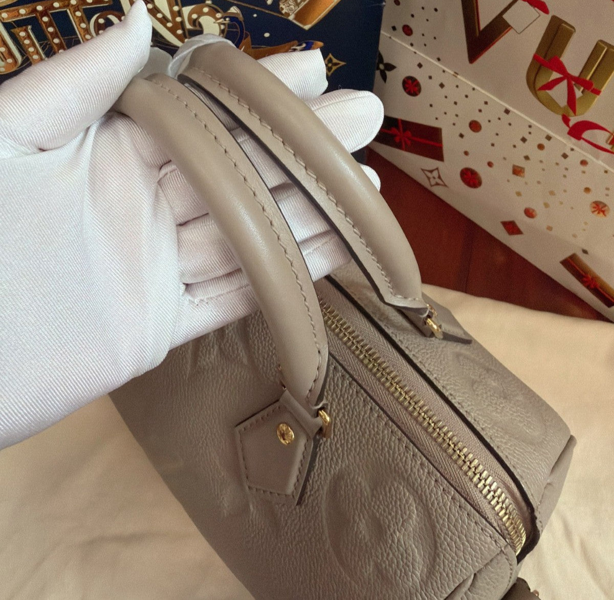 Louis Vuitton Speedy25 Monogram Top Handle Crossbody Gray Gold Women Classic