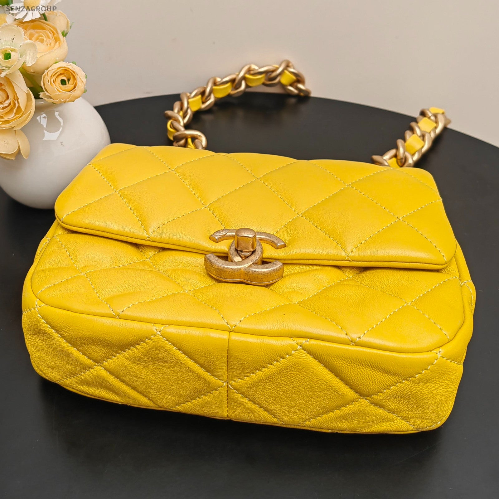 Chanel Classic Flap Quilted Chain Shoulder Bag Yellow Gold Hardware