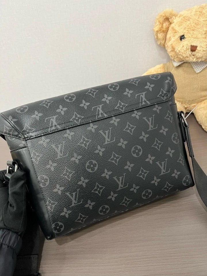 Louis Vuitton Black Voyager Shoulder Bag For Unisex