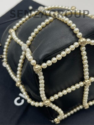 Chanel Pearl Bucket Chain Shoulder Crossbody Bag Black Women Classic Fashion
