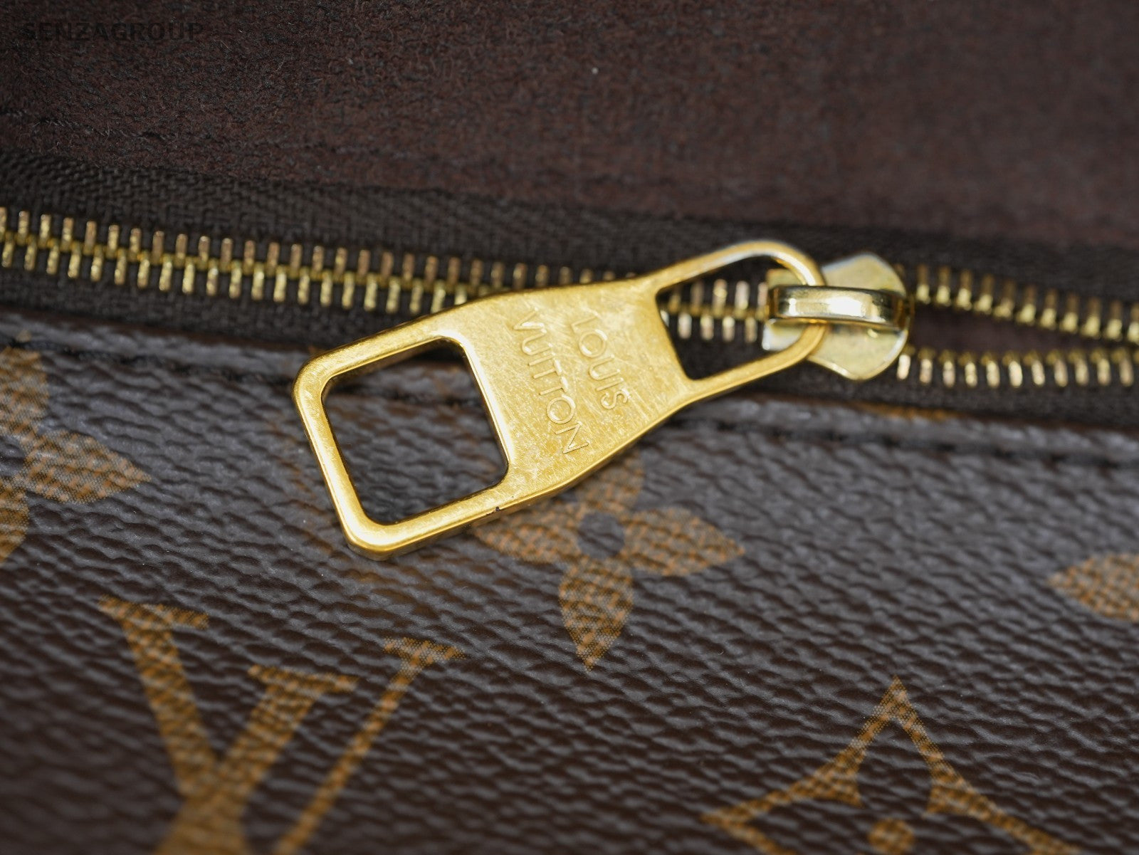 Louis Vuitton Metis Hobo Monogram Top Handle 2WAY Shoulder bag Women