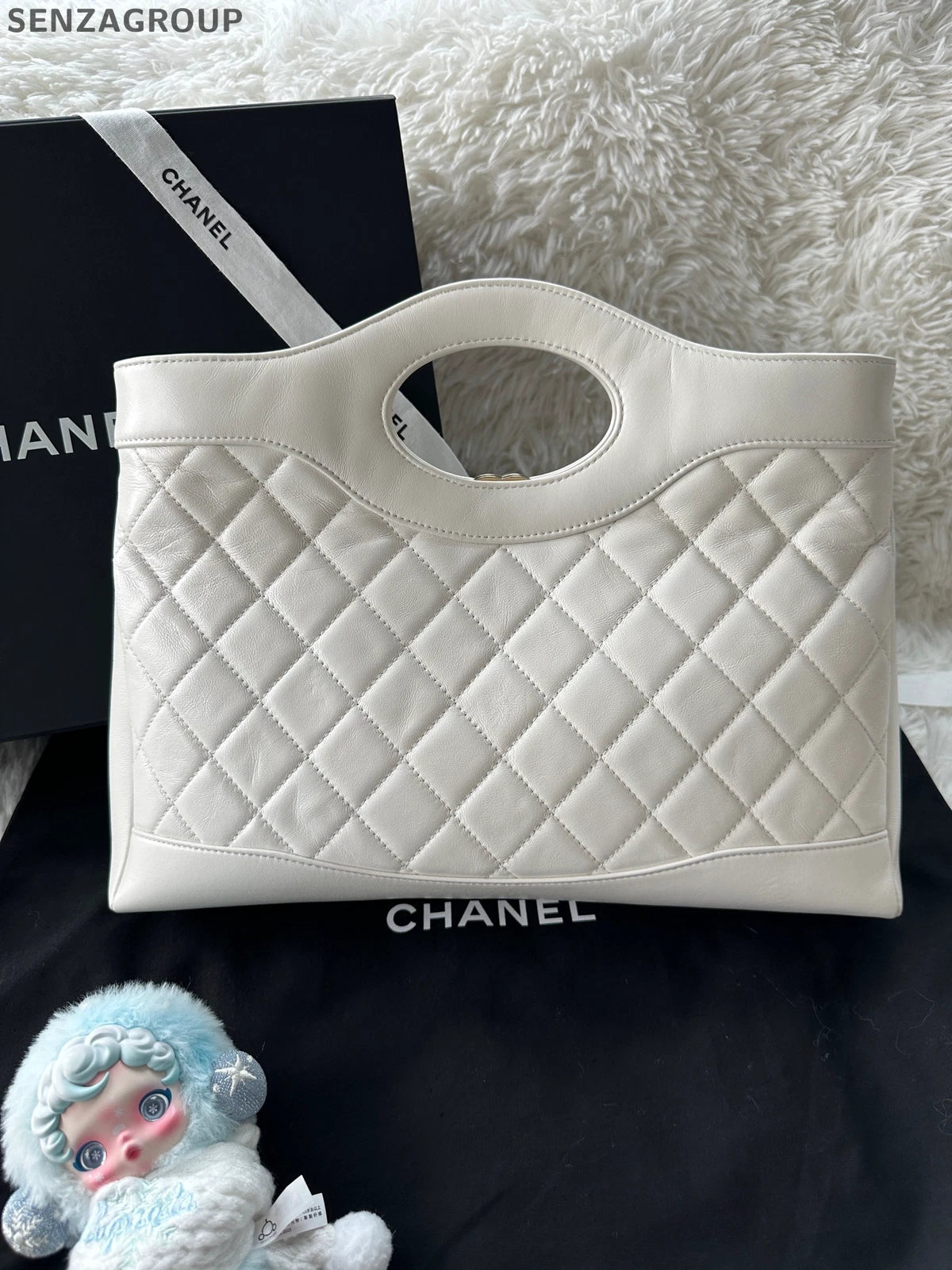 CHANEL 31 Horizontal Medium Large White Lambskin Tote Women