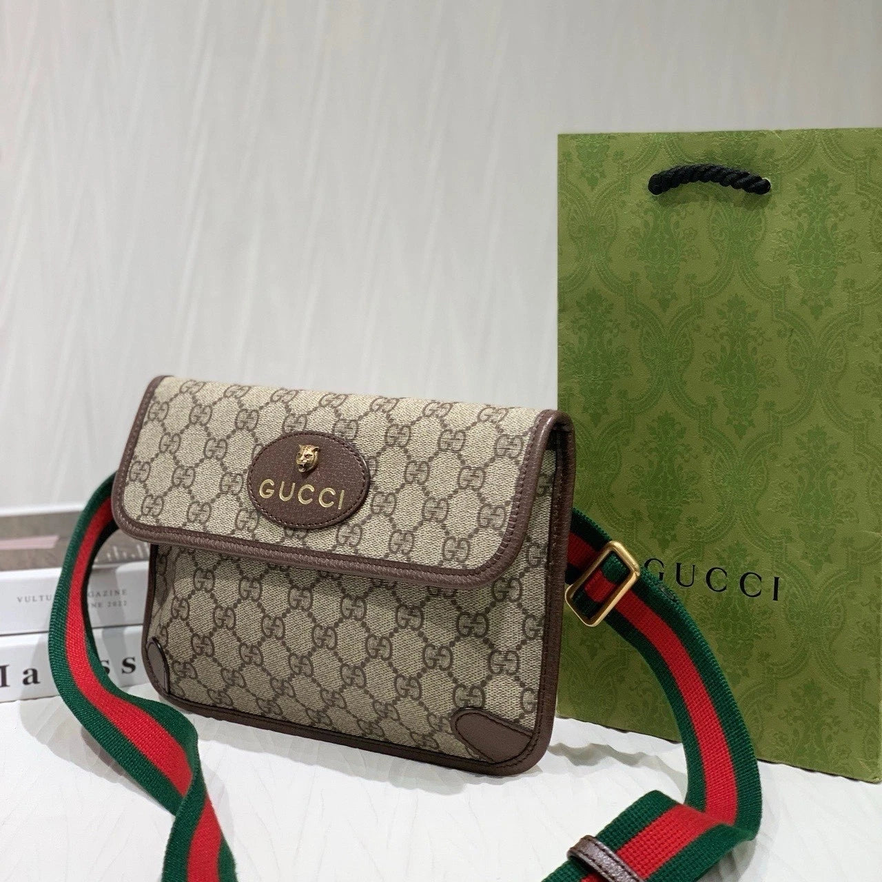 GUCCI Canvas Tiger Head Crossbody Bag For Women
