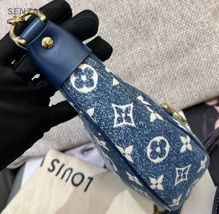 Louis Vuitton Hobo Chain Monogram Shoulder Bag Crossbody Blue Gold Women Classic