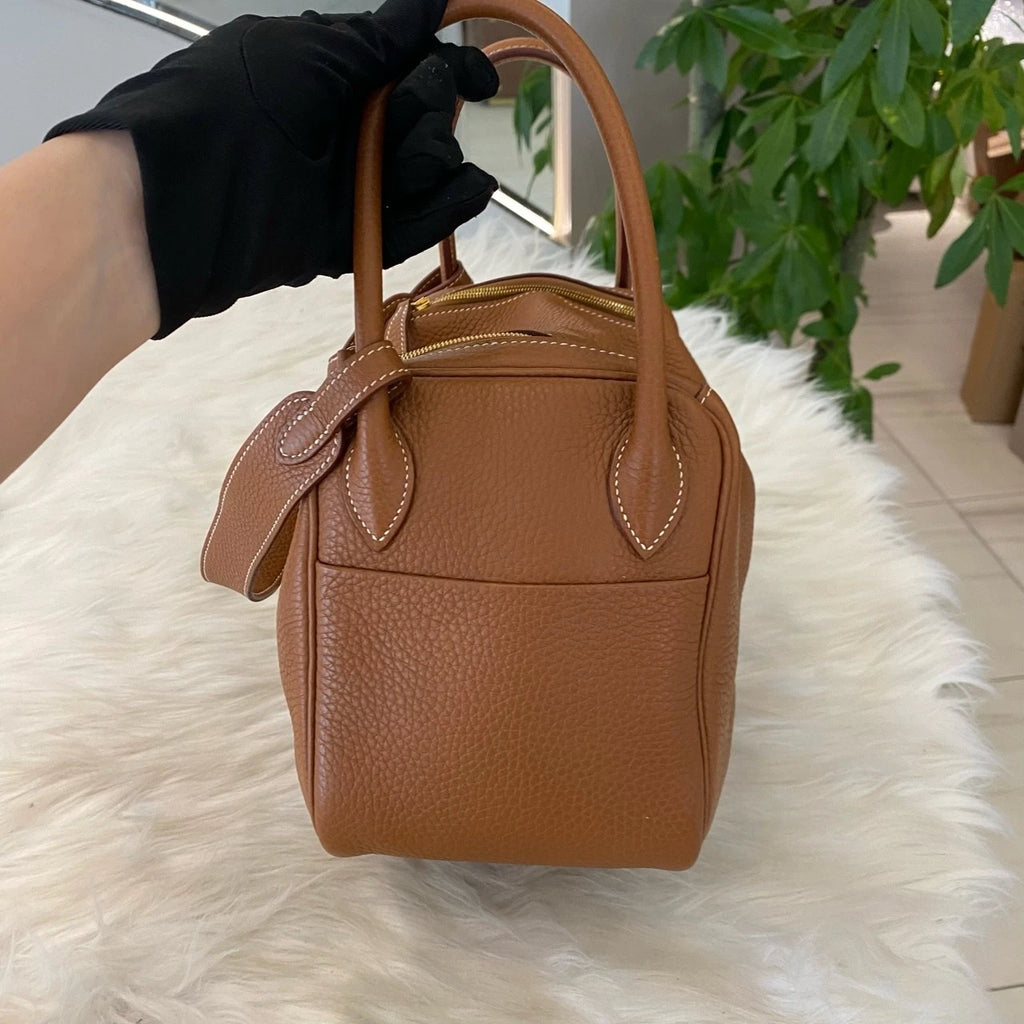 Hermès Lindy 26 Gold Brown Leather Handbag Shoulder Bag Women's Classic