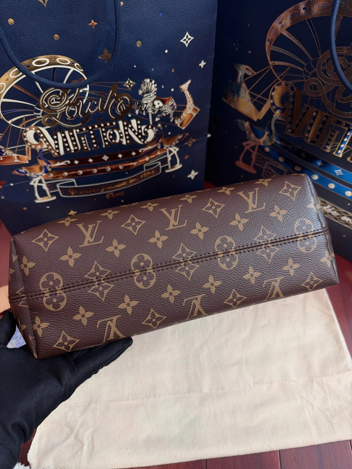 Louis Vuitton Graceful Monogram Brown Gold Shoulder Bag Excellent