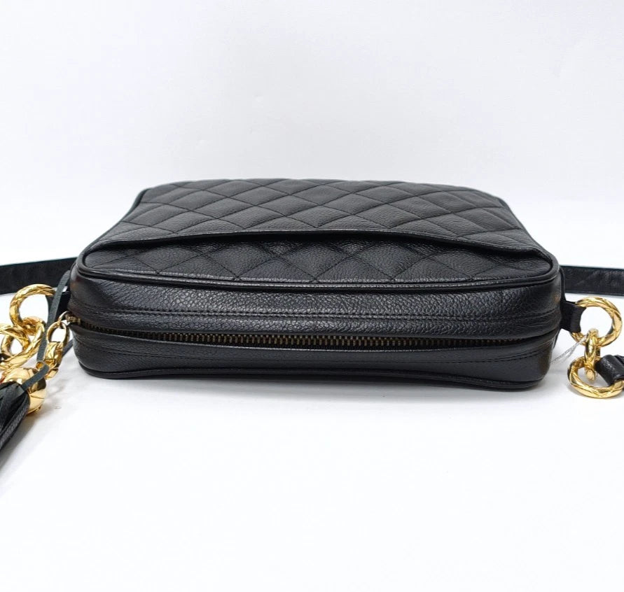Chanel Diamond Tassel Camera Bag Shoulder Bag Crossbody Black Gold Women Vintage
