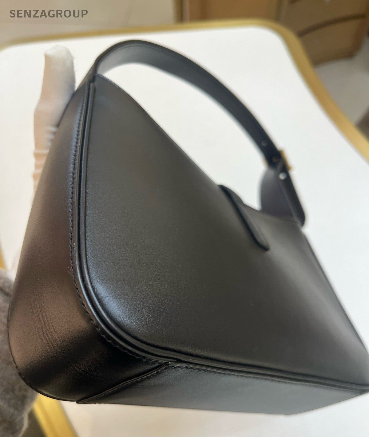 Saint Laurent Calfskin Hobo Shoulder Bag Black Gold Used Women Classic