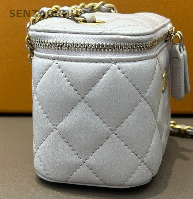Chanel Diamond Pattern Chain Shoulder Bag Crossbody Purple Gold Women Classic