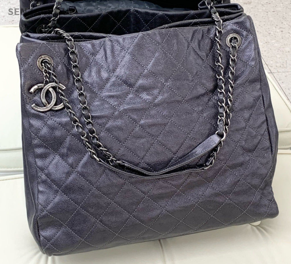 Chanel Diamond Calfskin Chain Tote Shoulder Bag Gray Silver Used Women Classic