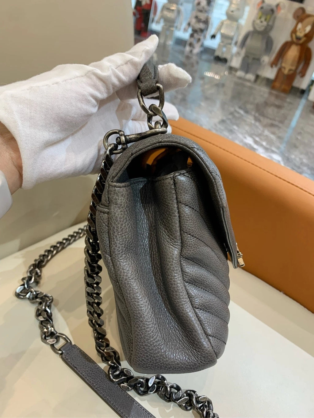 Saint Laurent Gray Leather Small Chain Messenger Bag For Women