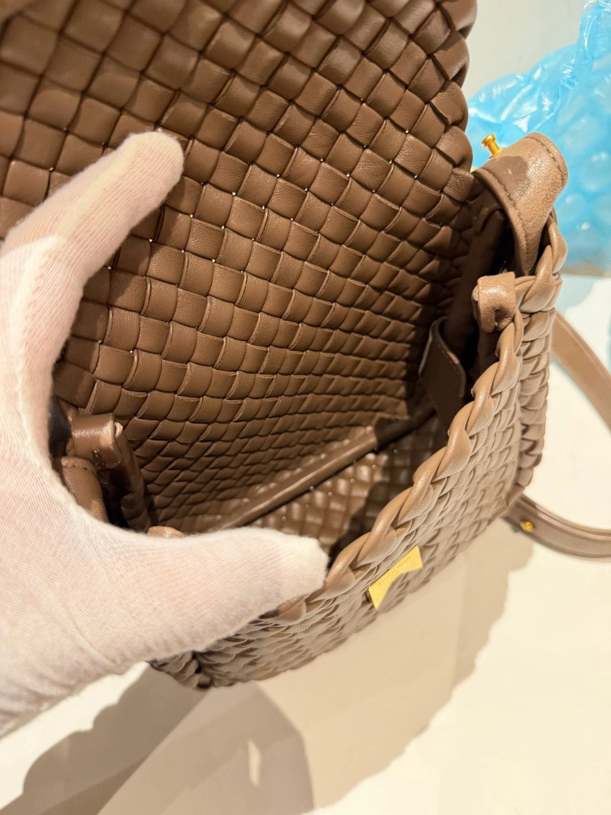 Bottega Veneta Cobble Intrecciato Shoulder Bag Crossbody Brown Unisex Adults