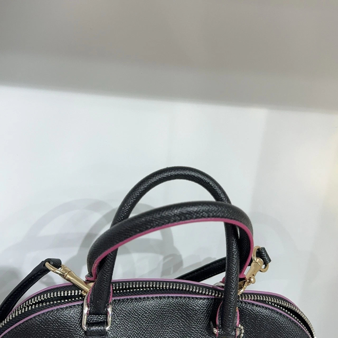 Coach Black Leather Sierra Dome Crossbody Handbag For Women