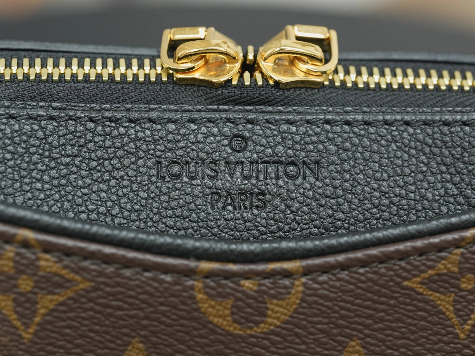 Louis Vuitton M42960 Monogram Shoulder Bag Excellent