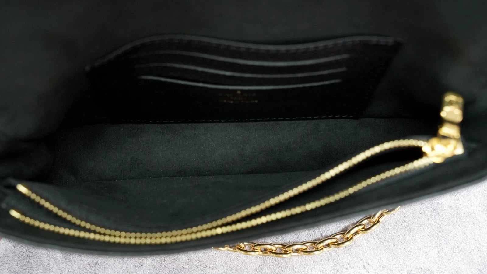 Louis Vuitton Ivy Chain Monogram Empreinte Black Gold Shoulder Bag Chain Bag