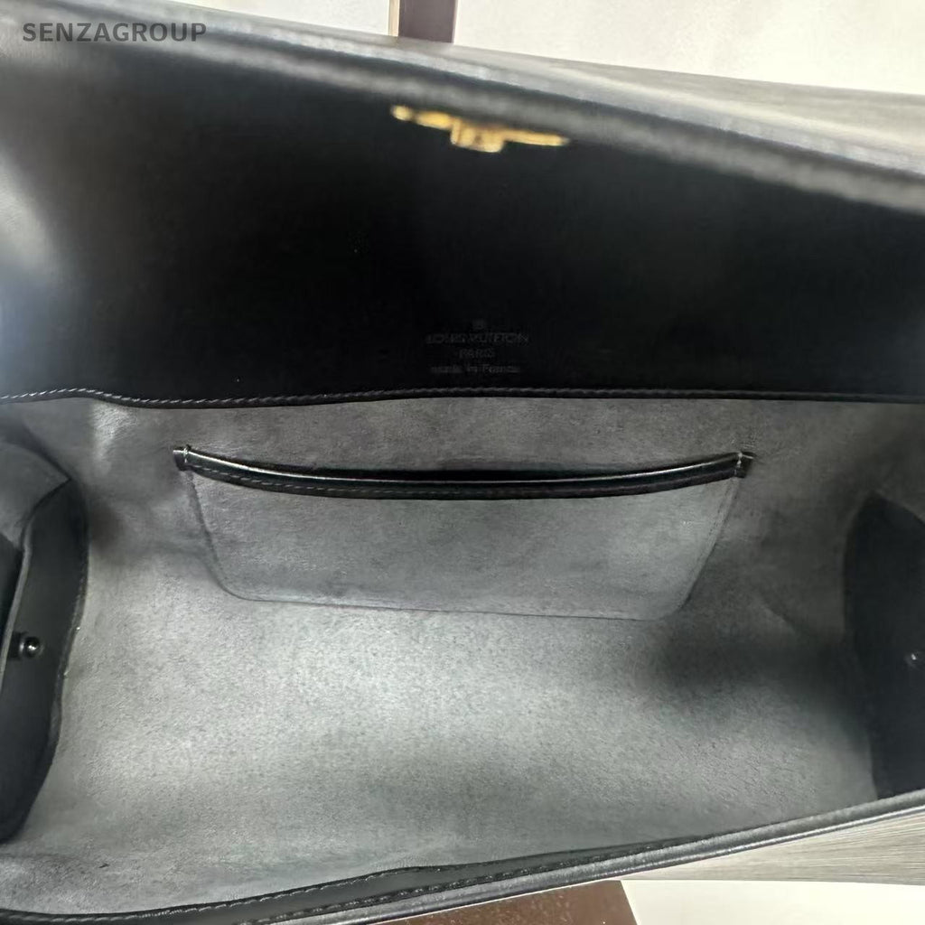 Louis Vuitton Epi Leather Black Shoulder bag
