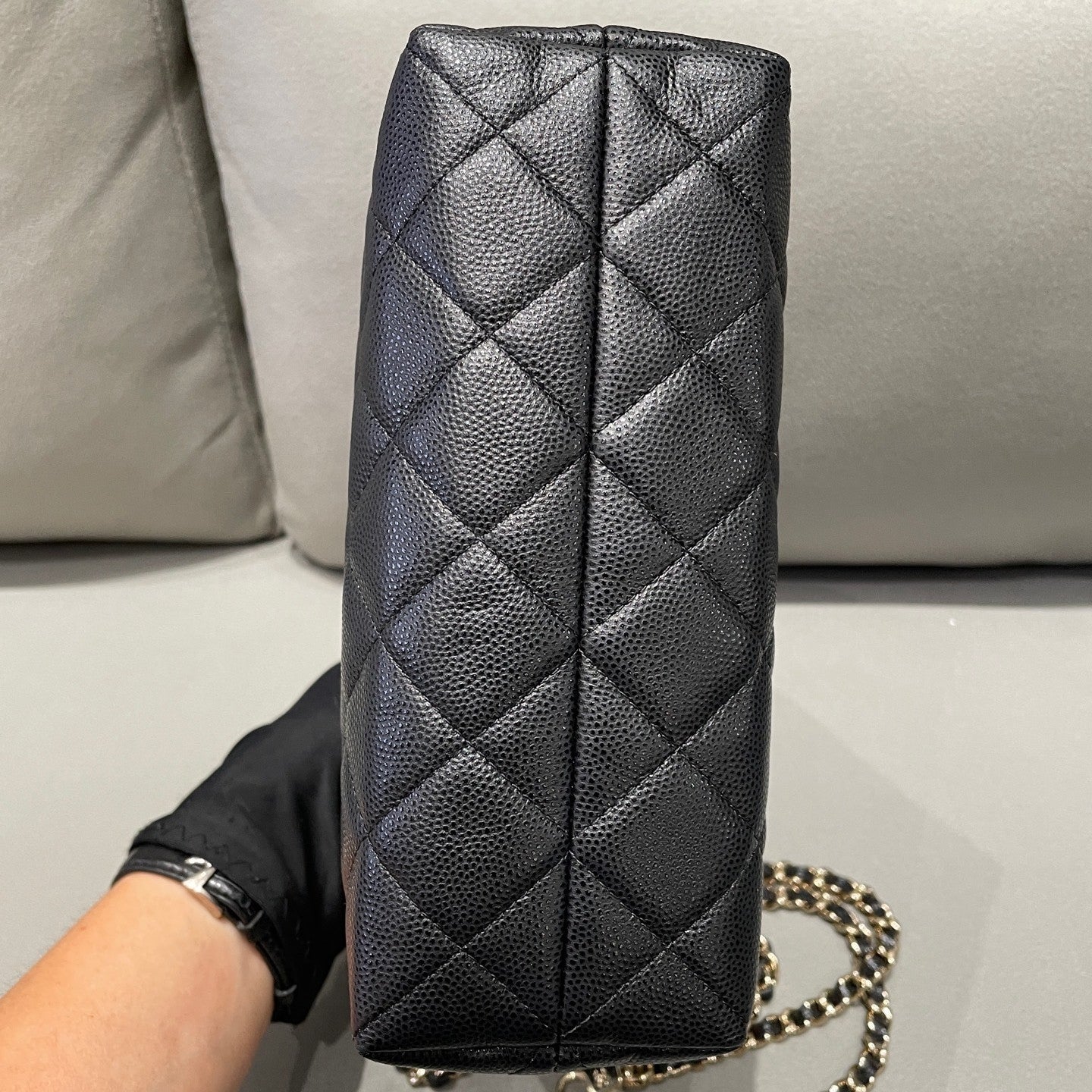 Chanel 25S Quilted Chain Shoulder Bag Black Gold - Fashion Women's Handbag